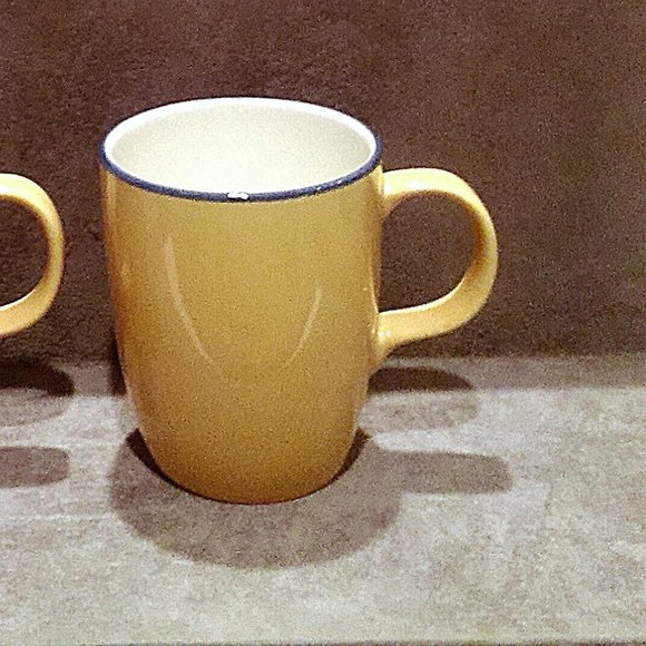 Nancy Calhoun Fusion Mugs in Honey Sapphire - Picture 4 of 11